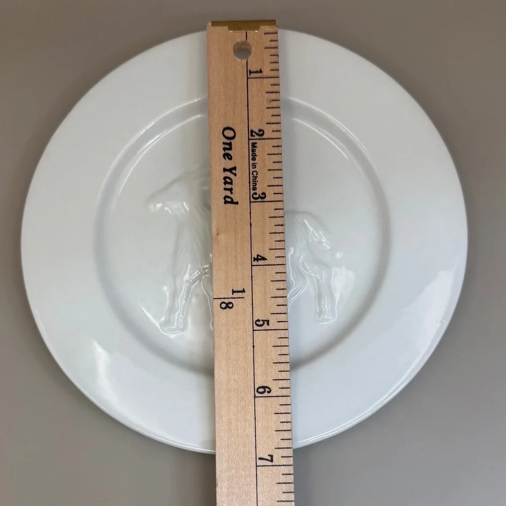 Bonjour White Embossed Goat Plate 7